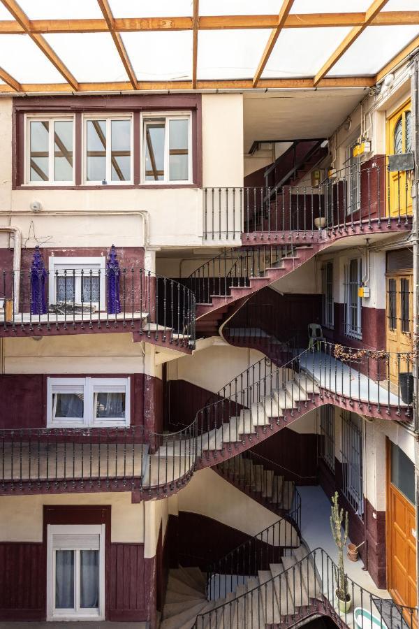 Le 17 Madeleine Apartment Besançon Exterior foto